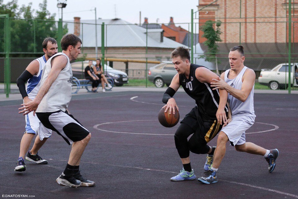 Уличный баскетбол в Оренбурге